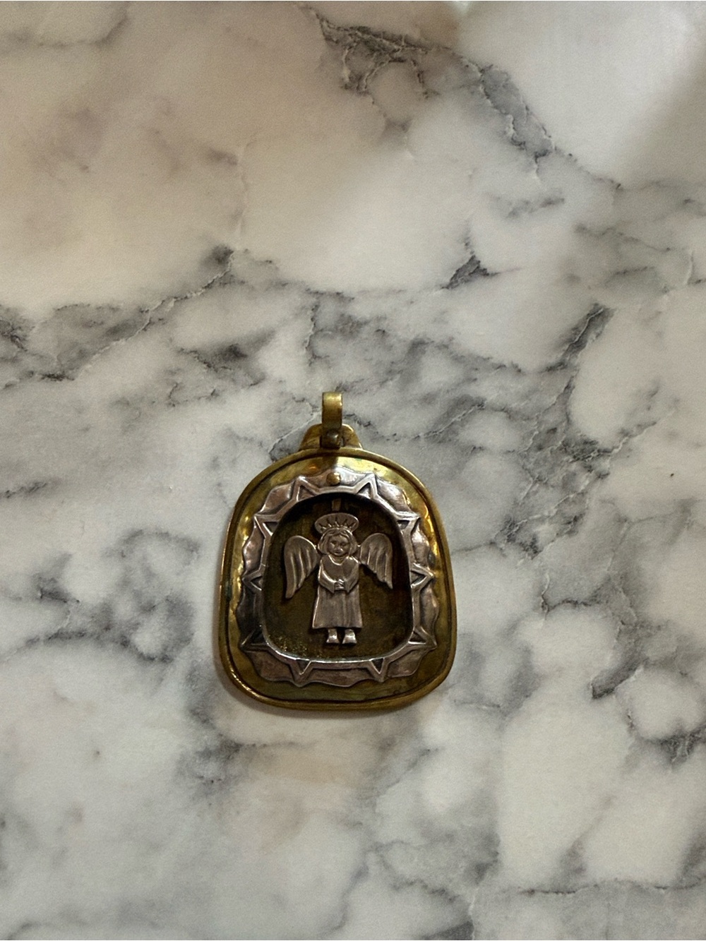 Jeep Collins JEC Sterling Silver 925
Brass Angel Shadowbox Pendant
RETIRED